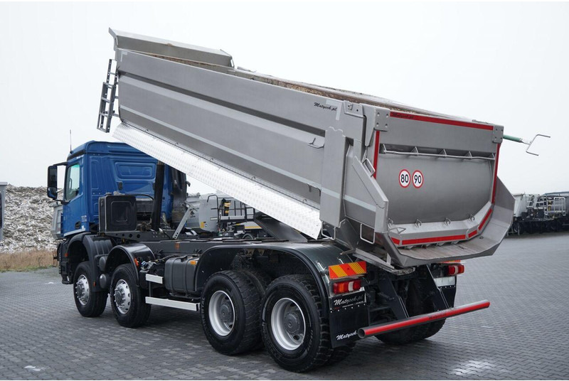 Mercedes-Benz ACTROS 4145 / 8X8 / WYWROTKA TYLNOZSYPOWA / KH-KIPPER 6 M / AUTO - 덤프트럭 : 사진 3 Mercedes-Benz ACTROS 4145 / 8X8 / WYWROTKA TYLNOZSYPOWA / KH-KIPPER 6 M / AUTO - 덤프트럭 : 사진 3