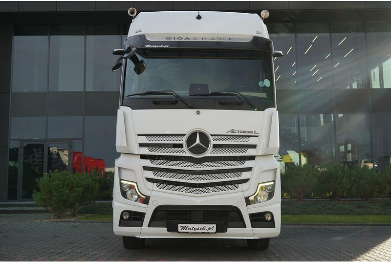 Mercedes-Benz ACTROS L 1851 / GIGA SPACE / RETARDER / 2022 R - 트랙터 유닛 : 사진 3 Mercedes-Benz ACTROS L 1851 / GIGA SPACE / RETARDER / 2022 R - 트랙터 유닛 : 사진 3