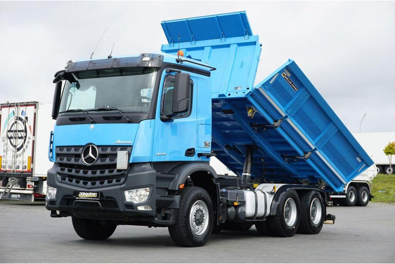 Mercedes-Benz AROCS / 2545 / E 6 / WYWROTKA / 6 X 6 / HYDROBURTA - 덤프트럭 : 사진 1 Mercedes-Benz AROCS / 2545 / E 6 / WYWROTKA / 6 X 6 / HYDROBURTA - 덤프트럭 : 사진 1