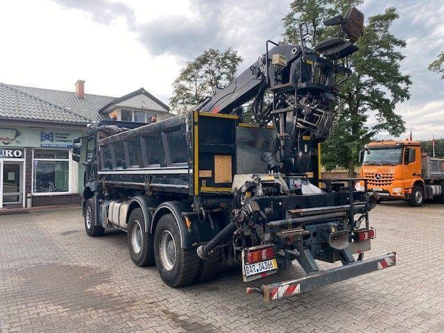 Mercedes-Benz AROCS 2643 - 덤프트럭, 크레인 트럭 : 사진 4 Mercedes-Benz AROCS 2643 - 덤프트럭, 크레인 트럭 : 사진 4