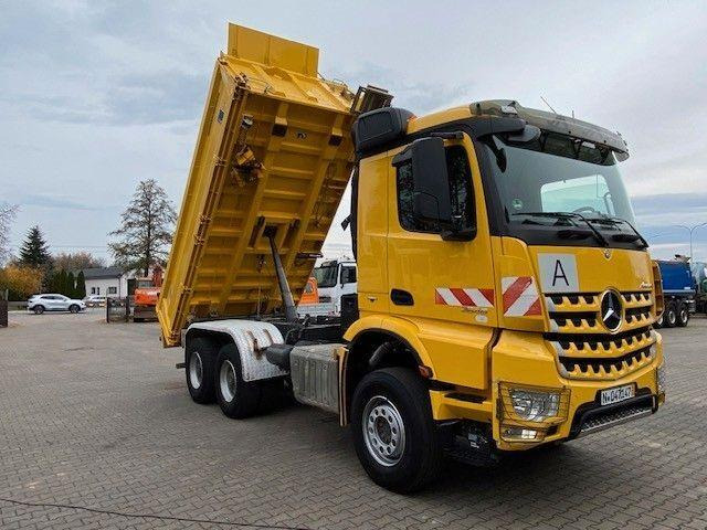 Mercedes-Benz AROCS 2648 - 덤프트럭 : 사진 2 Mercedes-Benz AROCS 2648 - 덤프트럭 : 사진 2