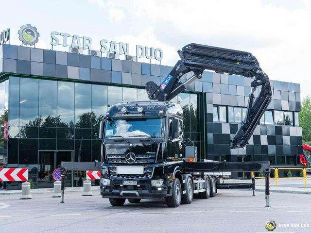 Mercedes-Benz AROCS 3251 8x4 HMF 8520 Fly Jib Winch - 드롭사이드/ 플랫베드 트럭, 크레인 트럭 : 사진 4 Mercedes-Benz AROCS 3251 8x4 HMF 8520 Fly Jib Winch - 드롭사이드/ 플랫베드 트럭, 크레인 트럭 : 사진 4
