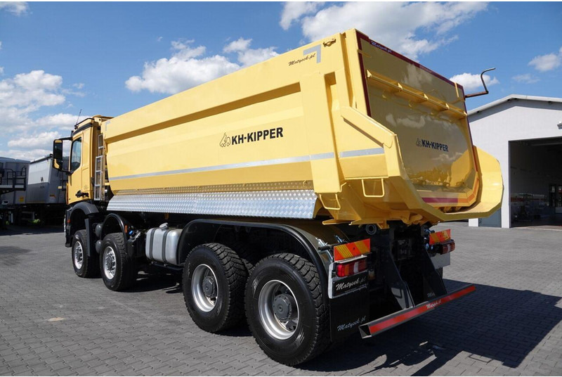 덤프트럭 Mercedes-Benz AROCS 4145 / 8x8 / WYWROTKA TYLNOZSYPOWA / KH KIPPER  / EURO 6 : 사진 15
