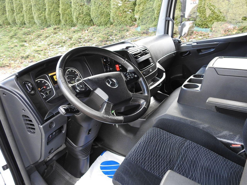 Mercedes-Benz ATEGO 12.24 KONTENER WINDA 18 PALET TEMPOMAT KLIMATYZACJA AUTOMA - 박스 트럭 : 사진 2 Mercedes-Benz ATEGO 12.24 KONTENER WINDA 18 PALET TEMPOMAT KLIMATYZACJA AUTOMA - 박스 트럭 : 사진 2