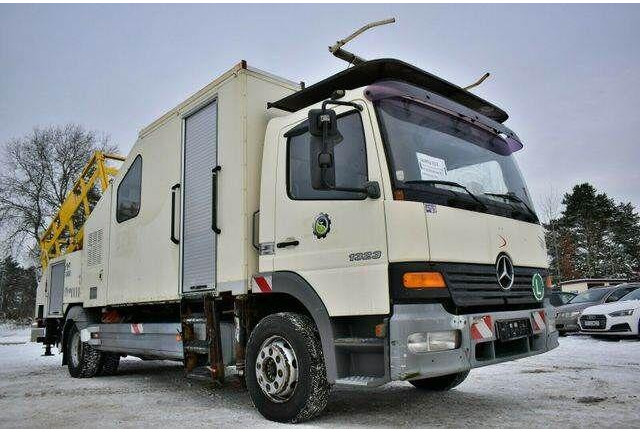 트럭, 크레인 트럭 Mercedes-Benz ATEGO 1323 PK 8000T RAIL Platform : 사진 16 트럭, 크레인 트럭 Mercedes-Benz ATEGO 1323 PK 8000T RAIL Platform : 사진 16