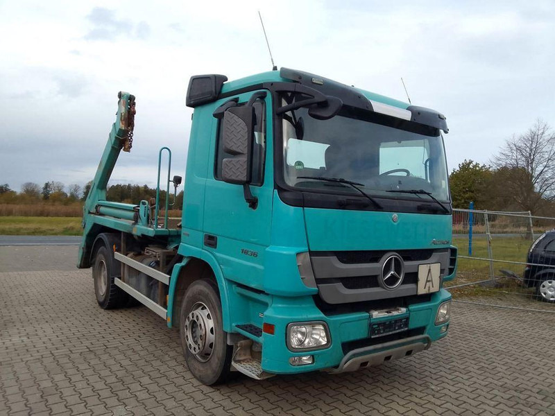 Mercedes-Benz Actros 1836 - 스킵 로더 트럭 : 사진 2 Mercedes-Benz Actros 1836 - 스킵 로더 트럭 : 사진 2