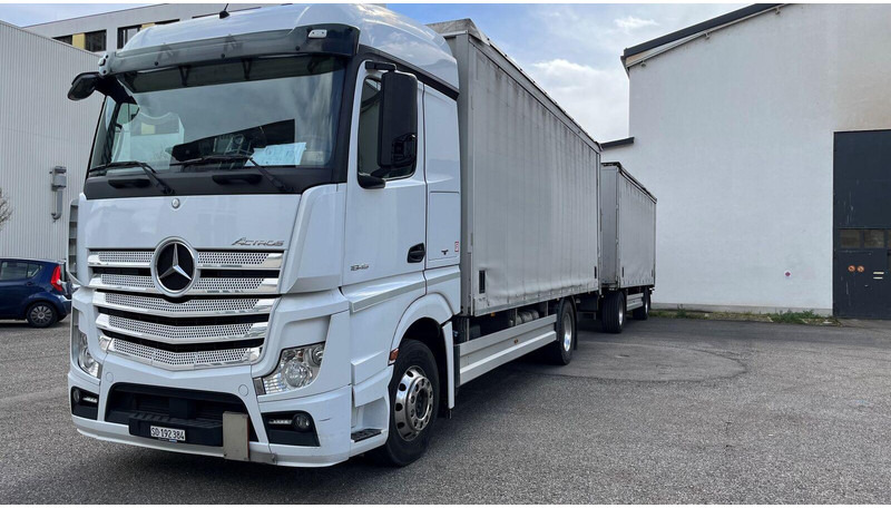 Mercedes-Benz Actros 1845 - 트랙터 유닛 : 사진 1 Mercedes-Benz Actros 1845 - 트랙터 유닛 : 사진 1