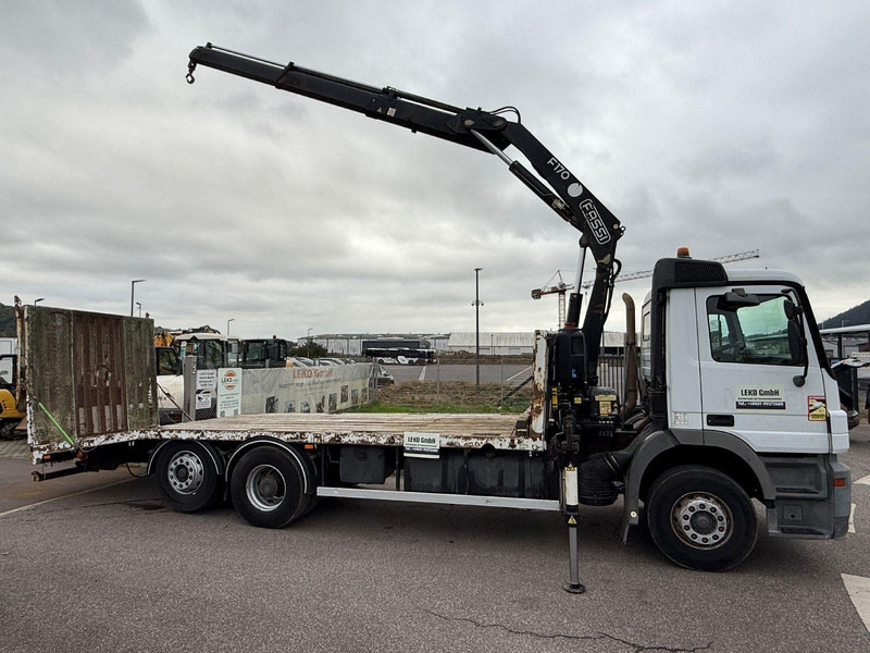 Mercedes-Benz Actros 2532 - 견인 트럭 : 사진 3 Mercedes-Benz Actros 2532 - 견인 트럭 : 사진 3