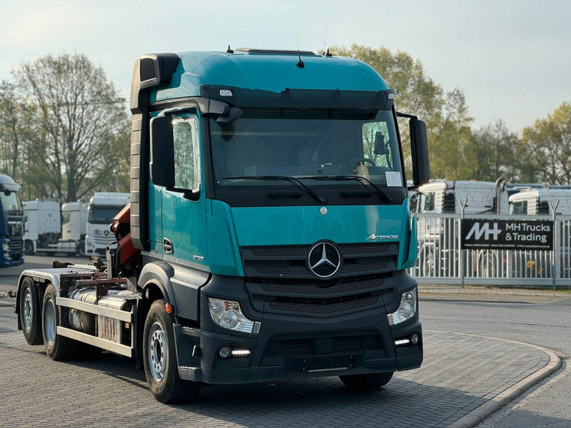 Mercedes-Benz Actros 2540 6x2 Abrollkipper Kran PK 11001 - 드롭사이드/ 플랫베드 트럭, 크레인 트럭 : 사진 1 Mercedes-Benz Actros 2540 6x2 Abrollkipper Kran PK 11001 - 드롭사이드/ 플랫베드 트럭, 크레인 트럭 : 사진 1