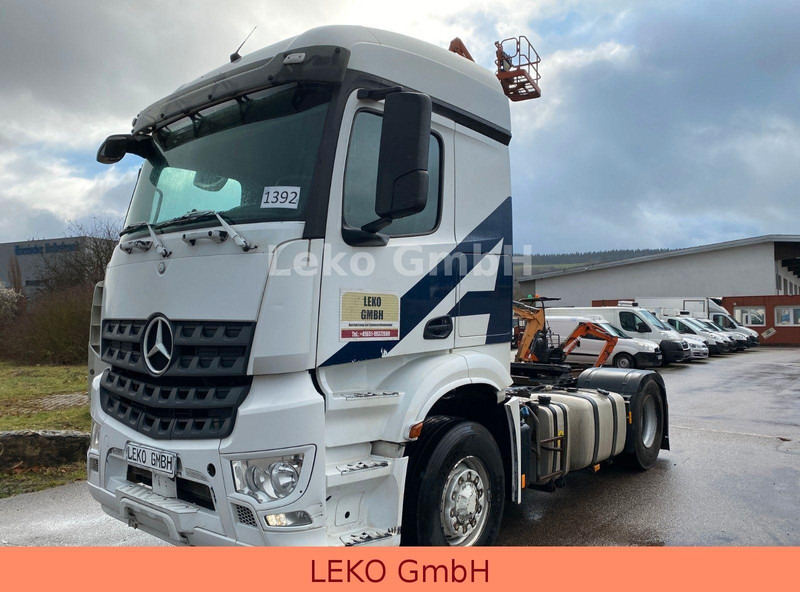 Mercedes-Benz Arocs 4x4 Euro 6 Kipphydraulik - 트랙터 유닛 : 사진 3 Mercedes-Benz Arocs 4x4 Euro 6 Kipphydraulik - 트랙터 유닛 : 사진 3