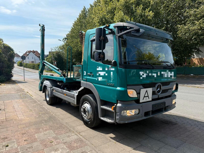 Mercedes-Benz Atego 1322 - Meiller AK 10 MT Absetzkipper - 스킵 로더 트럭 : 사진 2 Mercedes-Benz Atego 1322 - Meiller AK 10 MT Absetzkipper - 스킵 로더 트럭 : 사진 2
