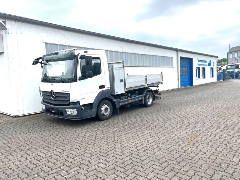 Mercedes-Benz Atego 3 8.18 4x2 3 Seiten Kipper - 덤프트럭 : 사진 4 Mercedes-Benz Atego 3 8.18 4x2 3 Seiten Kipper - 덤프트럭 : 사진 4