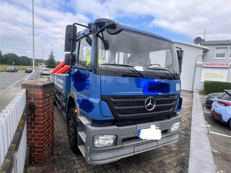 Mercedes-Benz Axor 1829 Palfinger hátsó daru PK 12002 klíma - 드롭사이드/ 플랫베드 트럭, 크레인 트럭 : 사진 2 Mercedes-Benz Axor 1829 Palfinger hátsó daru PK 12002 klíma - 드롭사이드/ 플랫베드 트럭, 크레인 트럭 : 사진 2