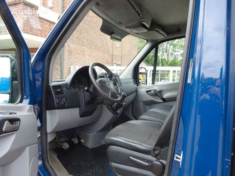 리스 Mercedes-Benz Sprinter 313 CDI Flatbed Mercedes-Benz Sprinter 313 CDI Flatbed : 사진 10 리스 Mercedes-Benz Sprinter 313 CDI Flatbed Mercedes-Benz Sprinter 313 CDI Flatbed : 사진 10