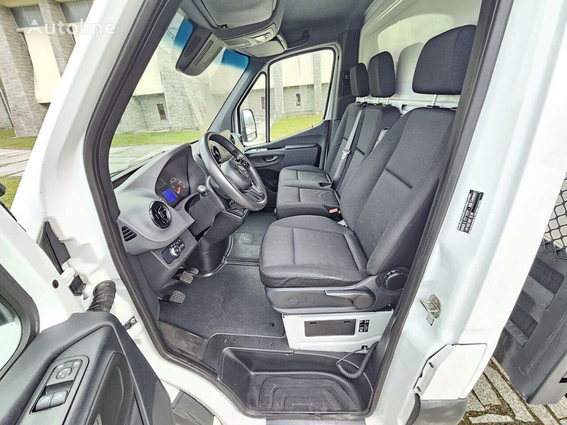 덤프 밴 Mercedes-Benz Sprinter 419/519 CDI 3 way tipper : 사진 16 덤프 밴 Mercedes-Benz Sprinter 419/519 CDI 3 way tipper : 사진 16