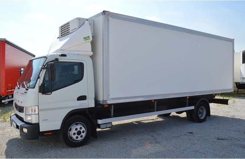 Mitsubishi CANTER FUSO 9C18 REFRIGERATOR + DOOR ISOTHERM CONTAINER - 냉동탑차 : 사진 2 Mitsubishi CANTER FUSO 9C18 REFRIGERATOR + DOOR ISOTHERM CONTAINER - 냉동탑차 : 사진 2
