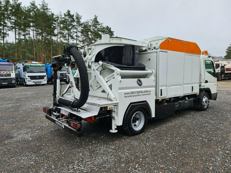 Mitsubishi CANTER Szippantóskocsi - 진공 흡입 트럭 : 사진 5 Mitsubishi CANTER Szippantóskocsi - 진공 흡입 트럭 : 사진 5