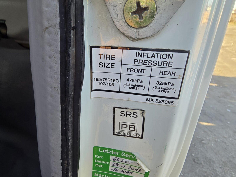 리스 Mitsubishi Canter Fuso 3,0 d - 3 sided Tipper Mitsubishi Canter Fuso 3,0 d - 3 sided Tipper : 사진 14