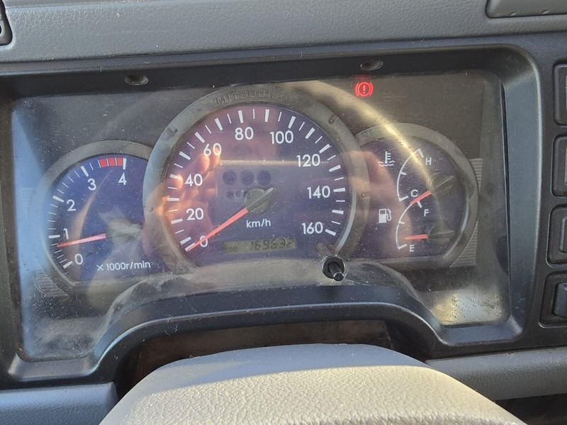 리스 Mitsubishi Canter Fuso 3,0 d - 3 sided Tipper Mitsubishi Canter Fuso 3,0 d - 3 sided Tipper : 사진 9