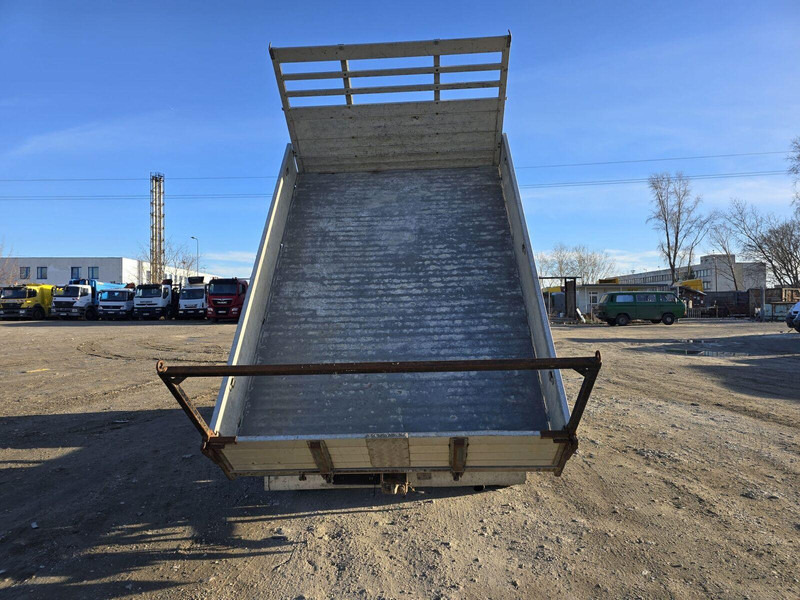 리스 Mitsubishi Canter Fuso 3,0 d - 3 sided Tipper Mitsubishi Canter Fuso 3,0 d - 3 sided Tipper : 사진 8