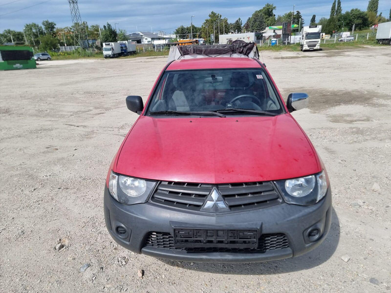 Mitsubishi L200 2,5 d - 3 sided Tipper - 덤프 밴 : 사진 3 Mitsubishi L200 2,5 d - 3 sided Tipper - 덤프 밴 : 사진 3