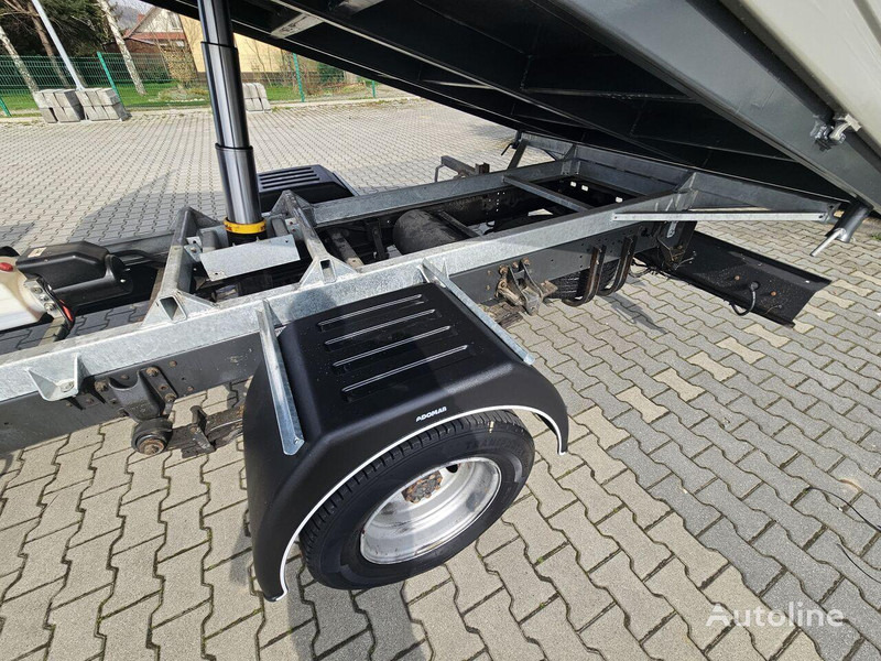 덤프 밴 Nissan Atleon 35.110 3 way tipper : 사진 12 덤프 밴 Nissan Atleon 35.110 3 way tipper : 사진 12