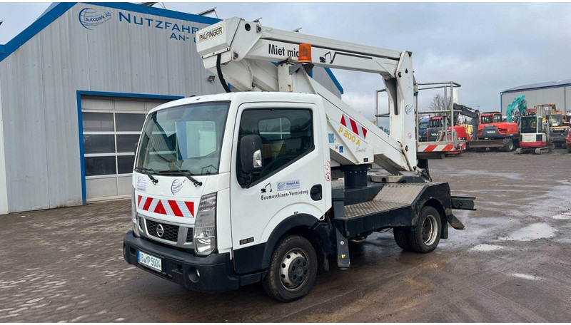 Nissan Palfinger P200A-NC 17m - 트럭, 크레인 트럭 : 사진 1 Nissan Palfinger P200A-NC 17m - 트럭, 크레인 트럭 : 사진 1