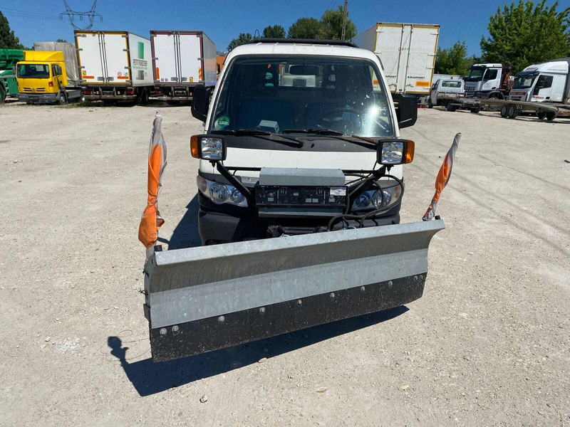 Piaggio Porter 1,2 d Pfau S90 - 4x4 - Tipper - snowplow - 덤프 밴 : 사진 5 Piaggio Porter 1,2 d Pfau S90 - 4x4 - Tipper - snowplow - 덤프 밴 : 사진 5