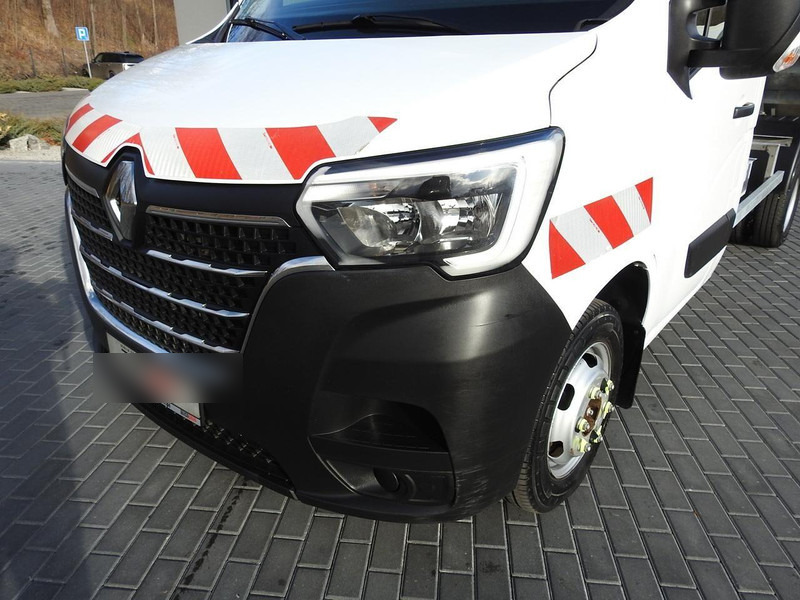 리스 Renault MASTER WYWROTKA TEMPOMAT KLIMATYZACJA LEDY BLIŹNIACZE KOŁA 130K Renault MASTER WYWROTKA TEMPOMAT KLIMATYZACJA LEDY BLIŹNIACZE KOŁA 130K : 사진 18 리스 Renault MASTER WYWROTKA TEMPOMAT KLIMATYZACJA LEDY BLIŹNIACZE KOŁA 130K Renault MASTER WYWROTKA TEMPOMAT KLIMATYZACJA LEDY BLIŹNIACZE KOŁA 130K : 사진 18