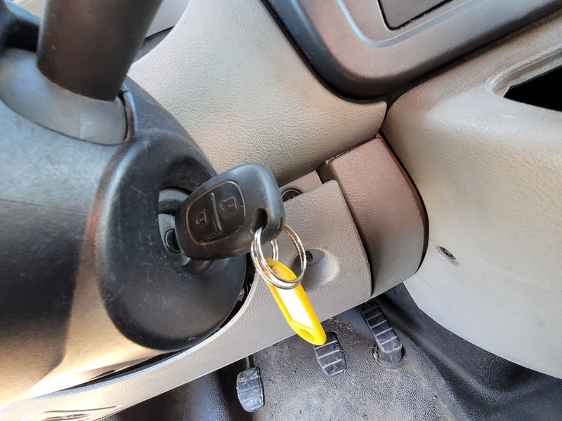 리스 Renault Mascott 160 Three-sided tipper + Crane KO - 6.5tons Renault Mascott 160 Three-sided tipper + Crane KO - 6.5tons : 사진 14 리스 Renault Mascott 160 Three-sided tipper + Crane KO - 6.5tons Renault Mascott 160 Three-sided tipper + Crane KO - 6.5tons : 사진 14