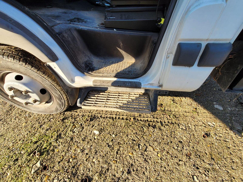 리스 Renault Mascott 160 Three-sided tipper + Crane KO - 6.5tons Renault Mascott 160 Three-sided tipper + Crane KO - 6.5tons : 사진 15 리스 Renault Mascott 160 Three-sided tipper + Crane KO - 6.5tons Renault Mascott 160 Three-sided tipper + Crane KO - 6.5tons : 사진 15