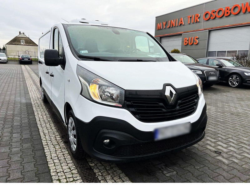 Renault Trafic Furgon Cooler Isoterma, Long, One Owner - 냉동 밴 : 사진 5 Renault Trafic Furgon Cooler Isoterma, Long, One Owner - 냉동 밴 : 사진 5