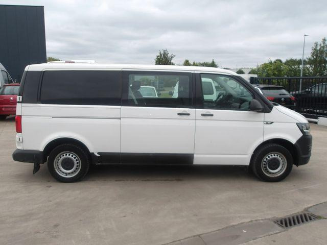 Volkswagen Transporter TDI T6 - 패널 밴 : 사진 5 Volkswagen Transporter TDI T6 - 패널 밴 : 사진 5