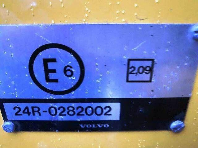 Volvo F 6 RAIL ROAD Platform Schienen TWO WAY - 트럭 탑재 고가작업 플랫폼 : 사진 2 Volvo F 6 RAIL ROAD Platform Schienen TWO WAY - 트럭 탑재 고가작업 플랫폼 : 사진 2