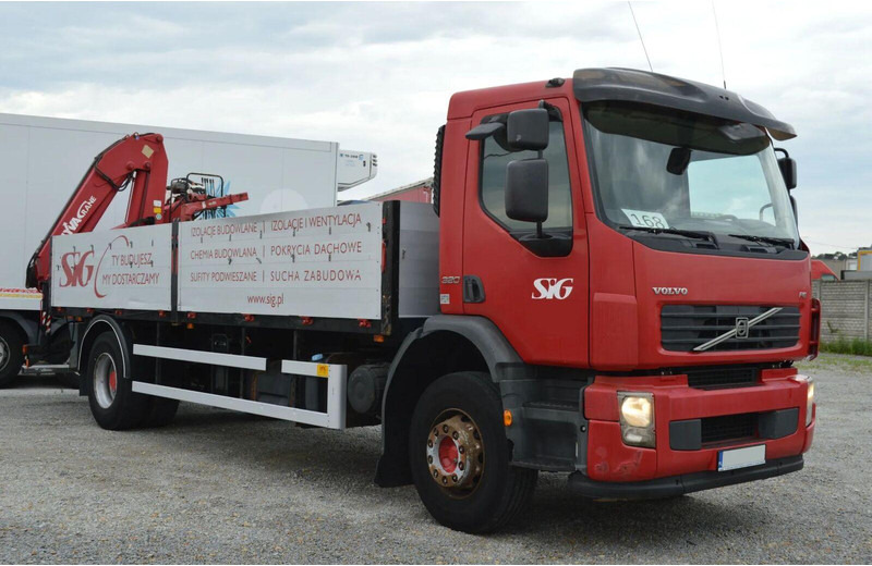 Volvo FE 18.320 FLATBED CRANE - 드롭사이드/ 플랫베드 트럭, 크레인 트럭 : 사진 3 Volvo FE 18.320 FLATBED CRANE - 드롭사이드/ 플랫베드 트럭, 크레인 트럭 : 사진 3