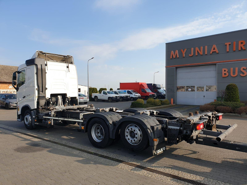 Volvo FH 460 EURO 6 BDF SWAP CHASSIS + TRAILER FLIEGL TWP180 - 캡 새시 트럭 : 사진 3 Volvo FH 460 EURO 6 BDF SWAP CHASSIS + TRAILER FLIEGL TWP180 - 캡 새시 트럭 : 사진 3