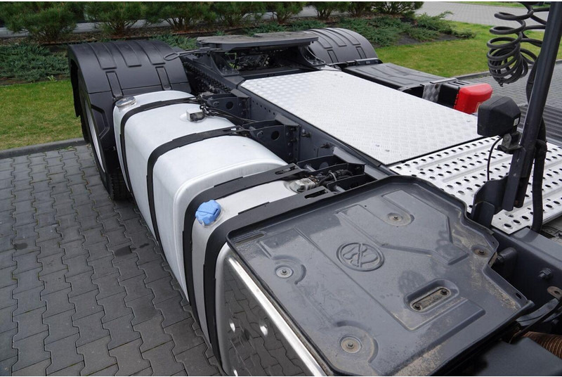 리스 Volvo FM 380 / PEŁNY ADR / MAŁY PRZEBIEG / SPROWADZONY Volvo FM 380 / PEŁNY ADR / MAŁY PRZEBIEG / SPROWADZONY : 사진 18