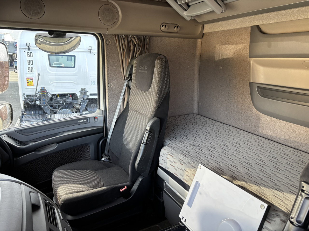 DAF XF510 - 트랙터 유닛 : 사진 5 DAF XF510 - 트랙터 유닛 : 사진 5