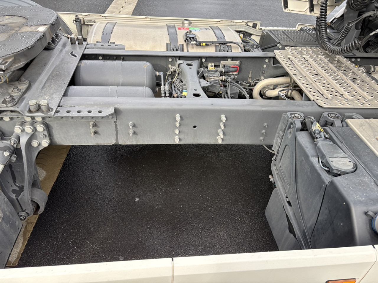 SCANIA R 460 A4x2NA - 트랙터 유닛 : 사진 3 SCANIA R 460 A4x2NA - 트랙터 유닛 : 사진 3