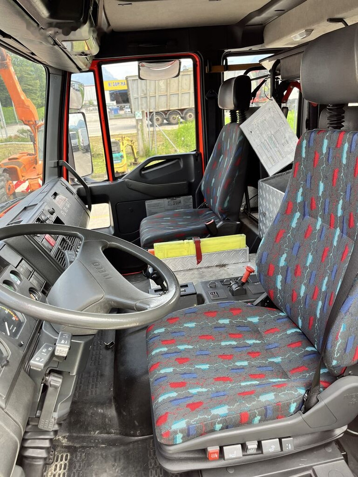 소방차 IVECO 135E24 : 사진 8