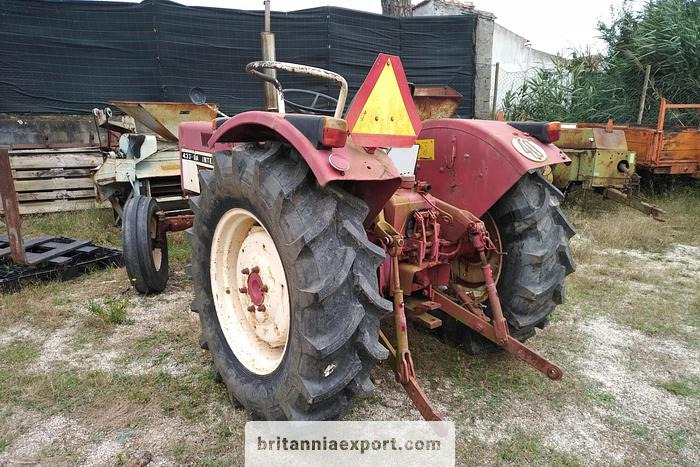 INTERNATIONAL 433 SA Farm Tractor | 2.5L Diesel | 4x2 | Brand New Tyres - 장궤형 트랙터 : 사진 5 INTERNATIONAL 433 SA Farm Tractor | 2.5L Diesel | 4x2 | Brand New Tyres - 장궤형 트랙터 : 사진 5