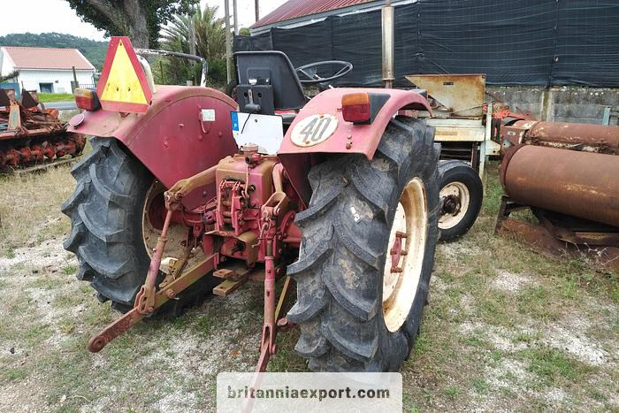 INTERNATIONAL 433 SA Farm Tractor | 2.5L Diesel | 4x2 | Brand New Tyres - 장궤형 트랙터 : 사진 4 INTERNATIONAL 433 SA Farm Tractor | 2.5L Diesel | 4x2 | Brand New Tyres - 장궤형 트랙터 : 사진 4