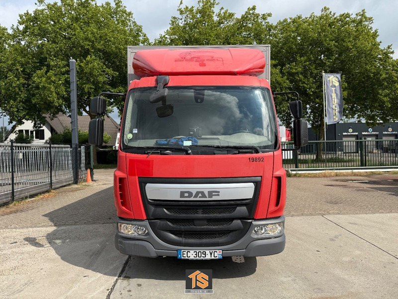 DAF LF 220 12 TON - LADEBORDWAND - TOP TRUCK - 박스 트럭 : 사진 2 DAF LF 220 12 TON - LADEBORDWAND - TOP TRUCK - 박스 트럭 : 사진 2