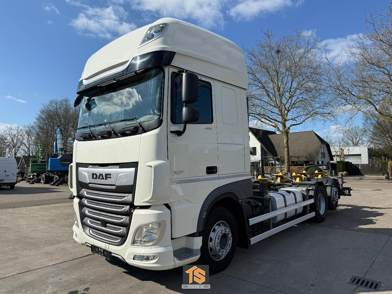 DAF XF 480 FAN SSC - LBW - RETARDER - BDF - KLIMA - GERMAN TRUCK - TOP! - 컨테이너 운반 장치/ 스와프 보디 트럭 : 사진 1 DAF XF 480 FAN SSC - LBW - RETARDER - BDF - KLIMA - GERMAN TRUCK - TOP! - 컨테이너 운반 장치/ 스와프 보디 트럭 : 사진 1