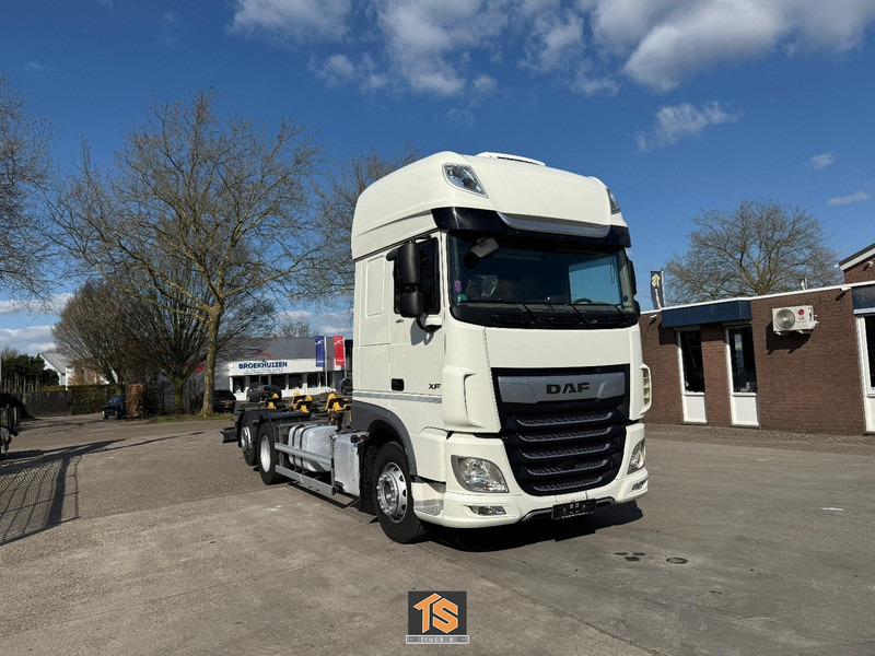 DAF XF 480 FAN SSC - LBW - RETARDER - BDF - KLIMA - GERMAN TRUCK - TOP! - 컨테이너 운반 장치/ 스와프 보디 트럭 : 사진 2 DAF XF 480 FAN SSC - LBW - RETARDER - BDF - KLIMA - GERMAN TRUCK - TOP! - 컨테이너 운반 장치/ 스와프 보디 트럭 : 사진 2