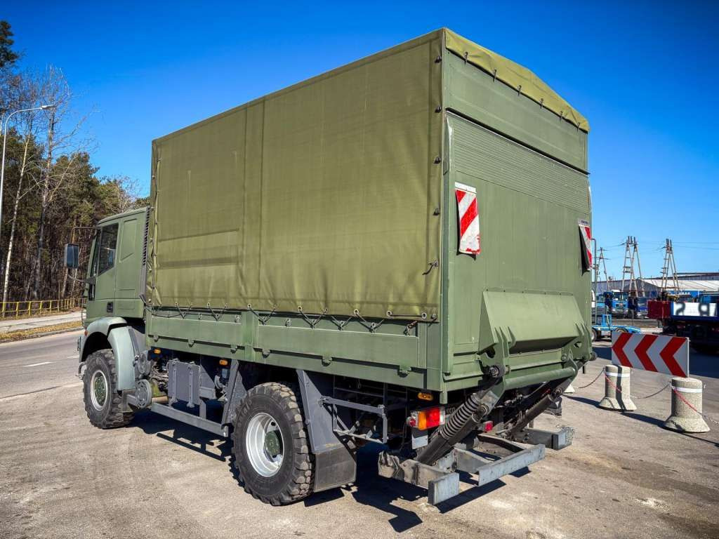 Iveco EUROCARGO 4x4 Offroad Camper Winde - 커튼사이더 트럭 : 사진 4 Iveco EUROCARGO 4x4 Offroad Camper Winde - 커튼사이더 트럭 : 사진 4