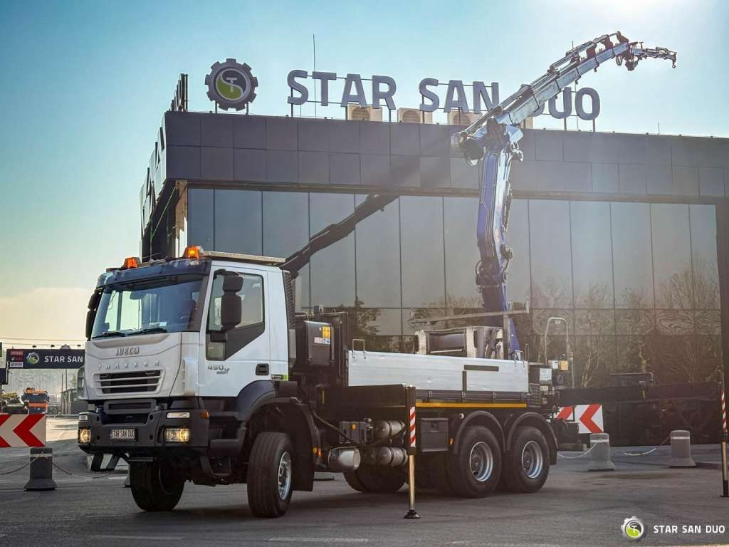 Iveco TRAKKER 450 6x6 PM41S FLY JIB Crane Kipper - 크레인 트럭 : 사진 1 Iveco TRAKKER 450 6x6 PM41S FLY JIB Crane Kipper - 크레인 트럭 : 사진 1