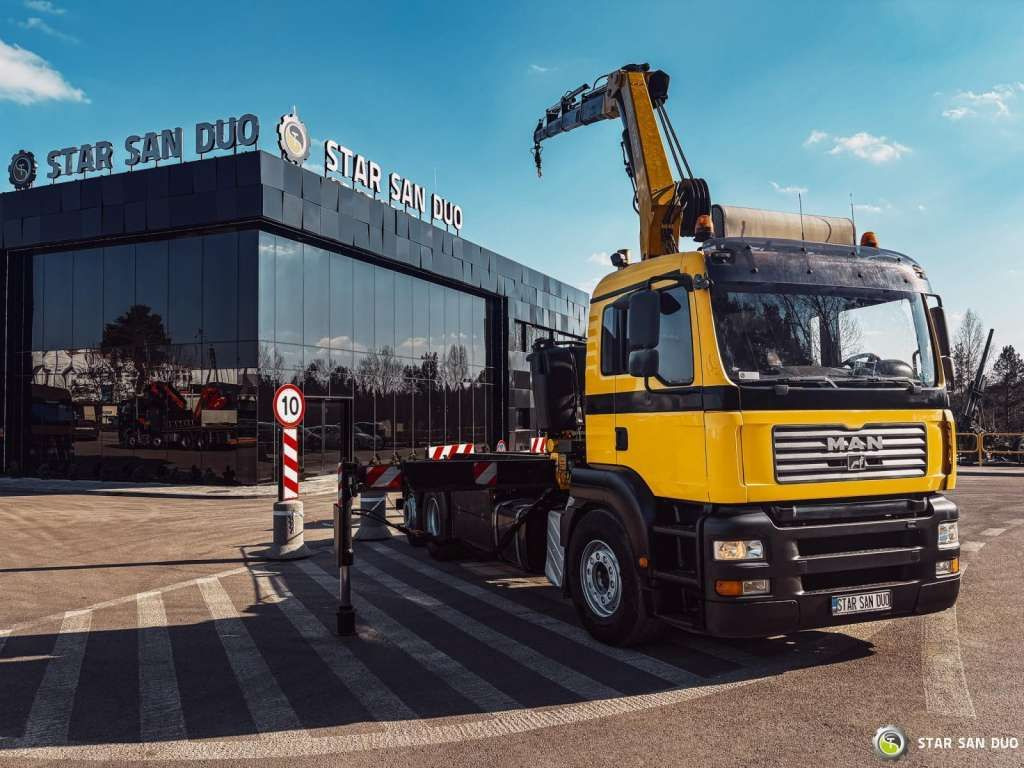 MAN TGA 18.440 6x2 FASSI F 210 A.24 Crane Rotator - 크레인 트럭 : 사진 2 MAN TGA 18.440 6x2 FASSI F 210 A.24 Crane Rotator - 크레인 트럭 : 사진 2