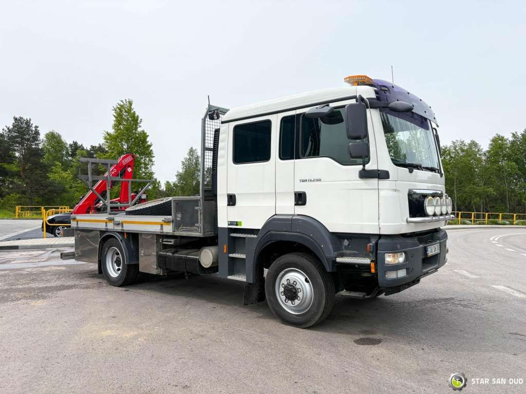 MAN TGM 13.290 4x4 FASSI F40B22 Crane Camper DOKA - 크레인 트럭 : 사진 3 MAN TGM 13.290 4x4 FASSI F40B22 Crane Camper DOKA - 크레인 트럭 : 사진 3