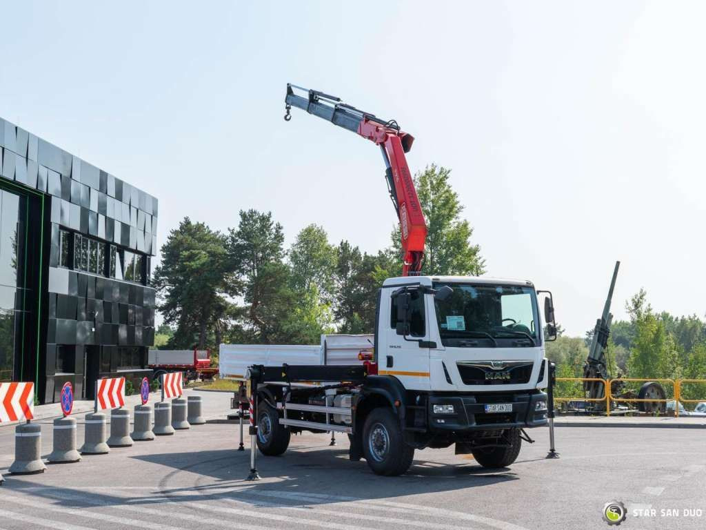 MAN TGM 18.250 4x4 Fassi F215A.0.23 Active HDS Cran - 크레인 트럭 : 사진 2 MAN TGM 18.250 4x4 Fassi F215A.0.23 Active HDS Cran - 크레인 트럭 : 사진 2